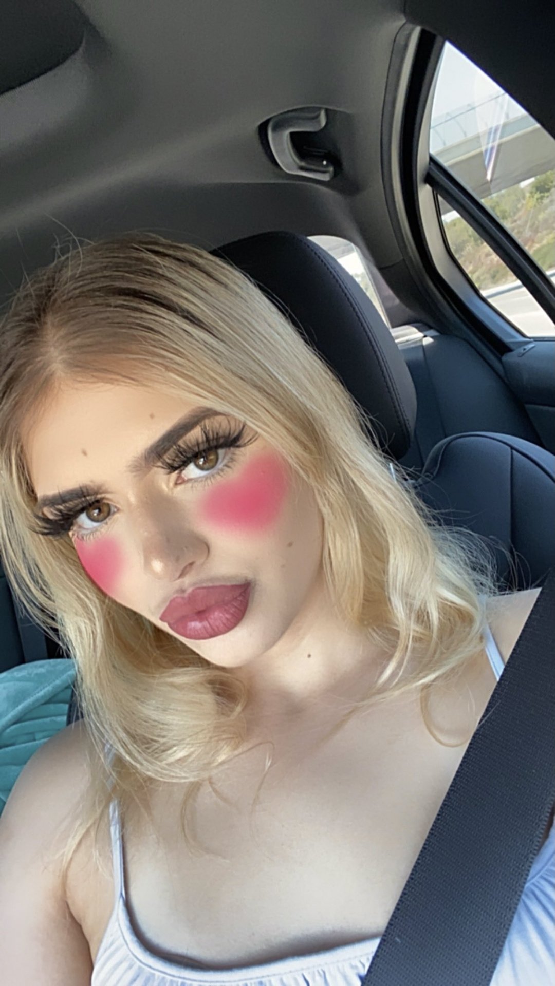 Britt92 from Ontario,Canada
