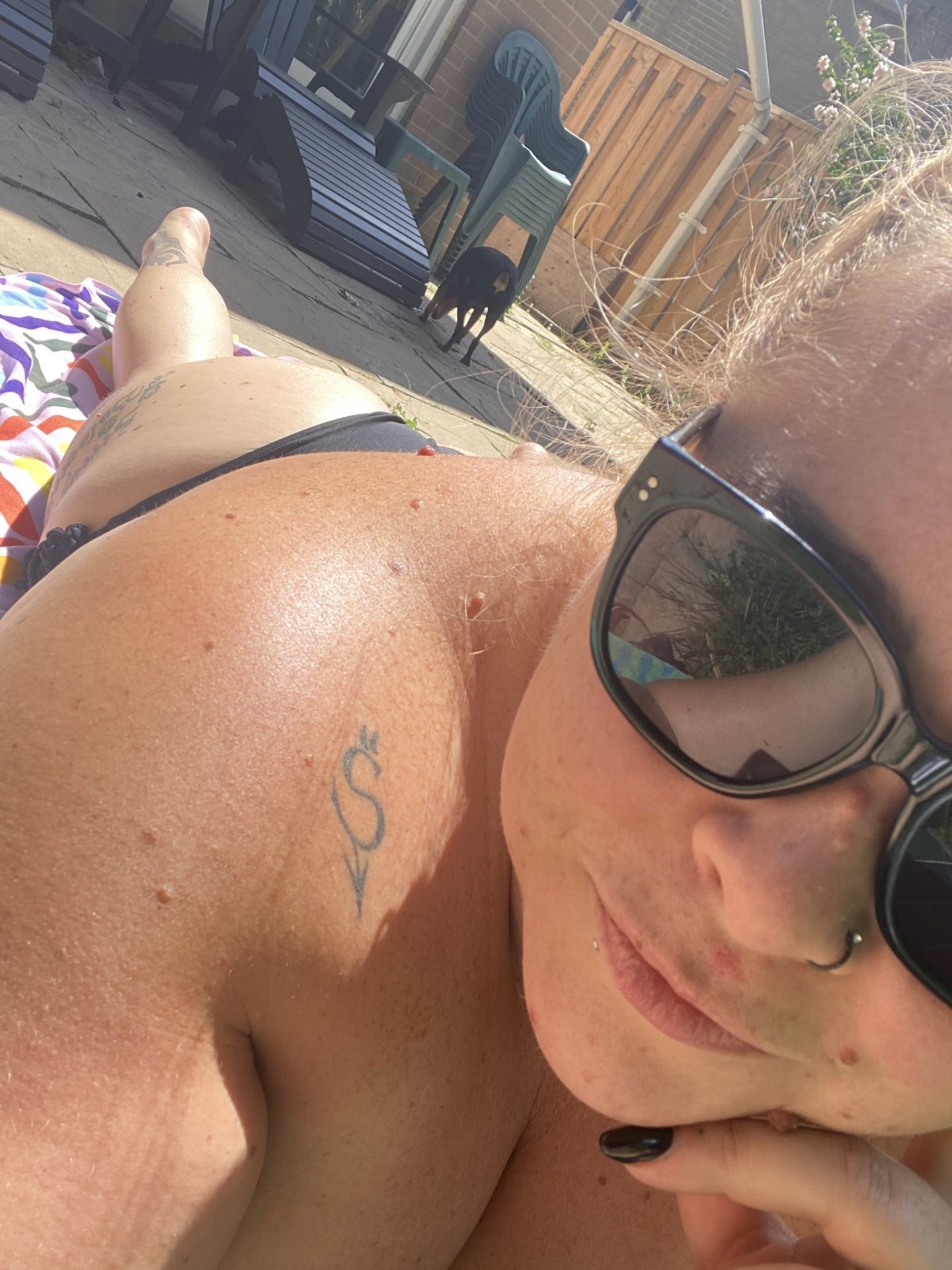 Kelly83 from Ontario,Canada