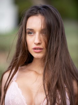 amelia94 from Ontario,Canada